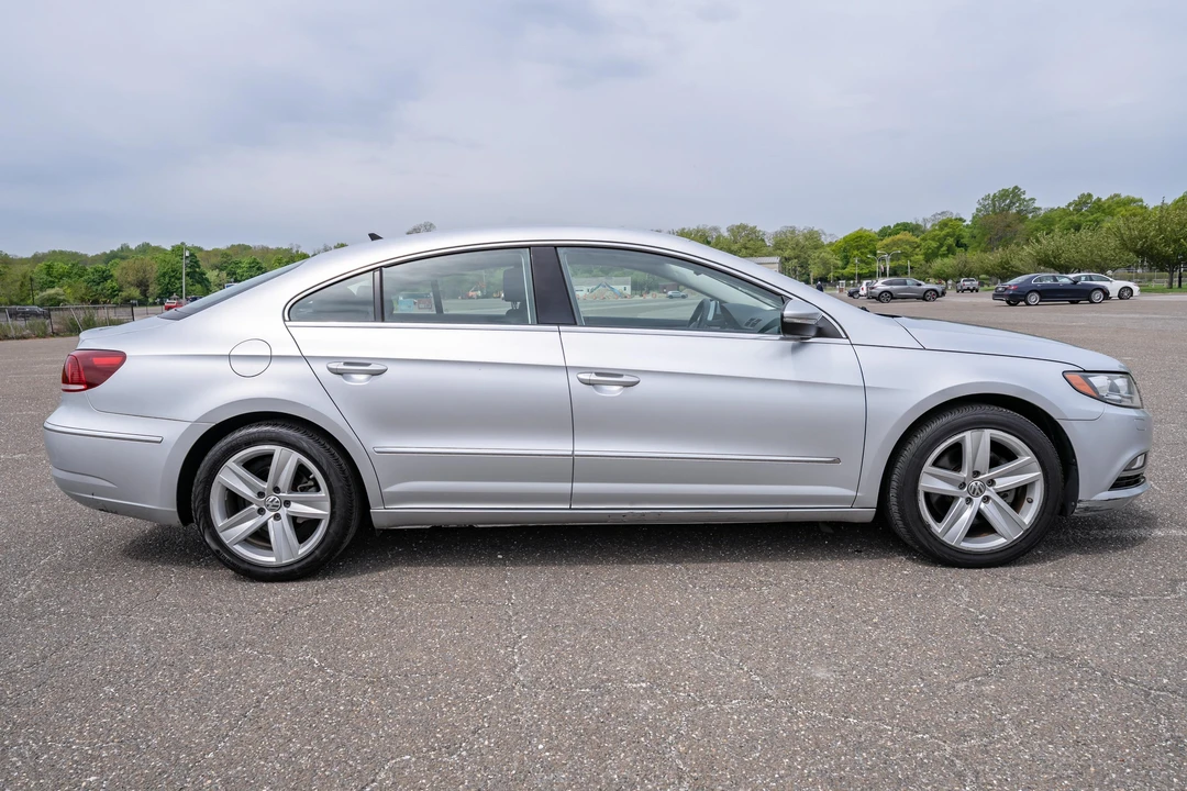 2014 Volkswagen CC - Image 10 of 31