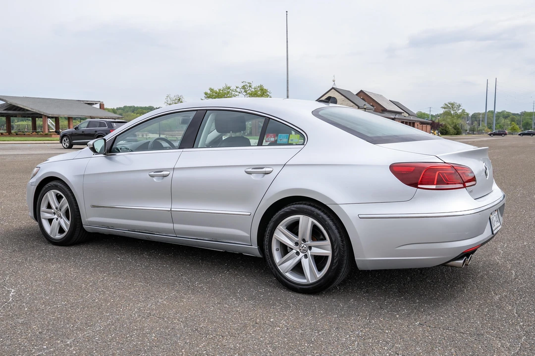 2014 Volkswagen CC - Image 8 of 31