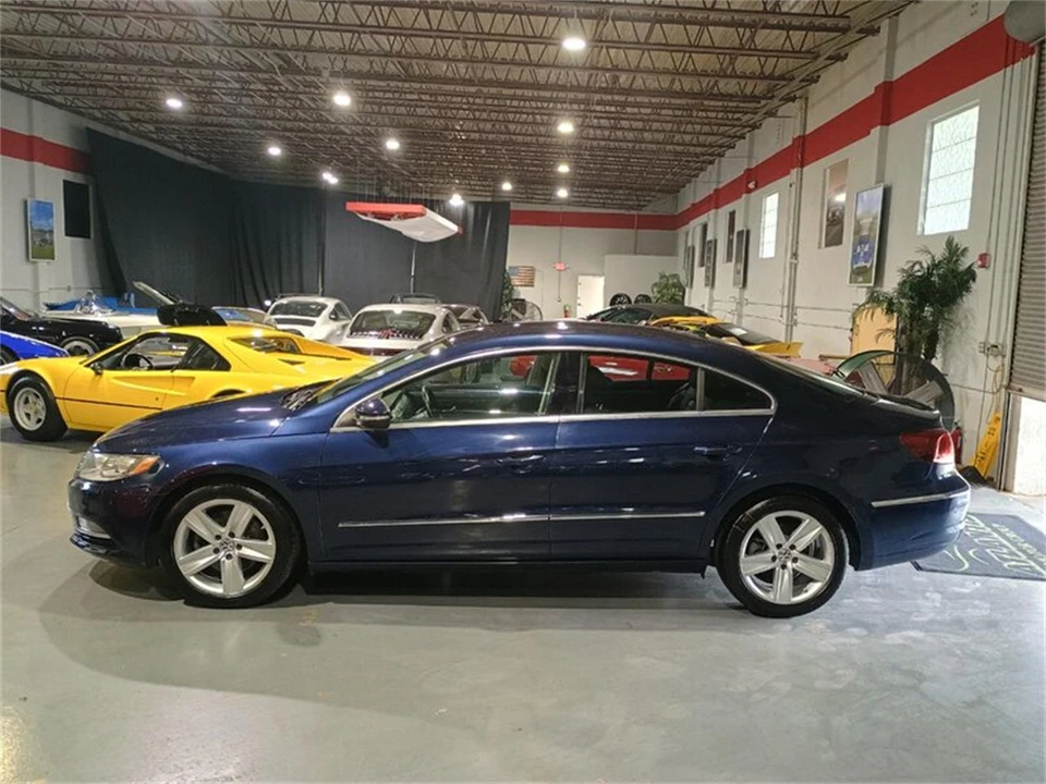 2014 Volkswagen CC - Image 2 of 31