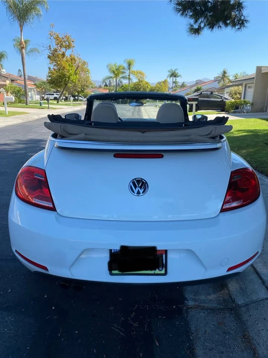 2014 Volkswagen A5 Beetle - Image 9 of 15