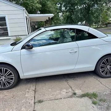 2014 Volkswagen EOS Hardtop Convertible