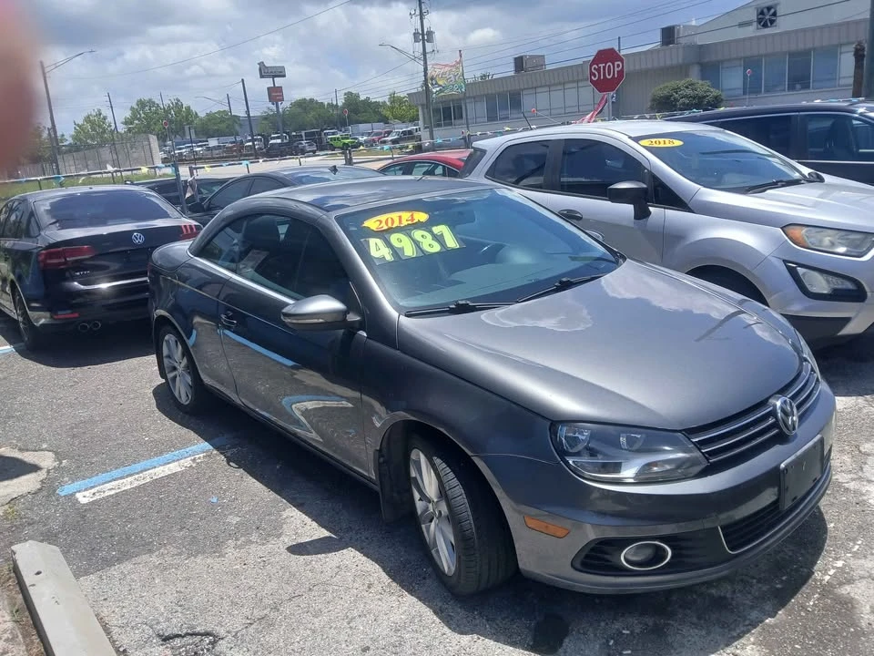 2014 Volkswagen Eos - Image 2 of 9