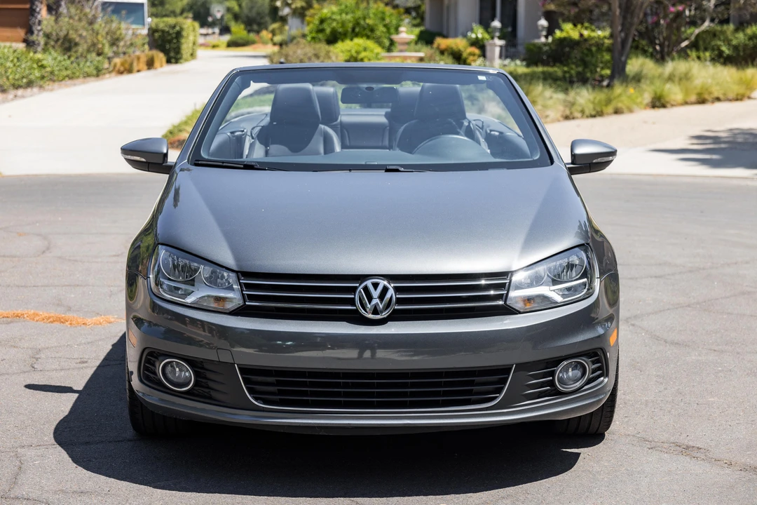 2014 Volkswagen Eos - Image 2 of 31