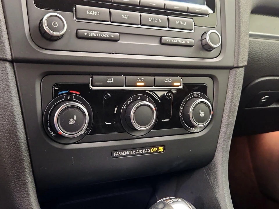 2014 Volkswagen GTI Mk6 - Image 16 of 25