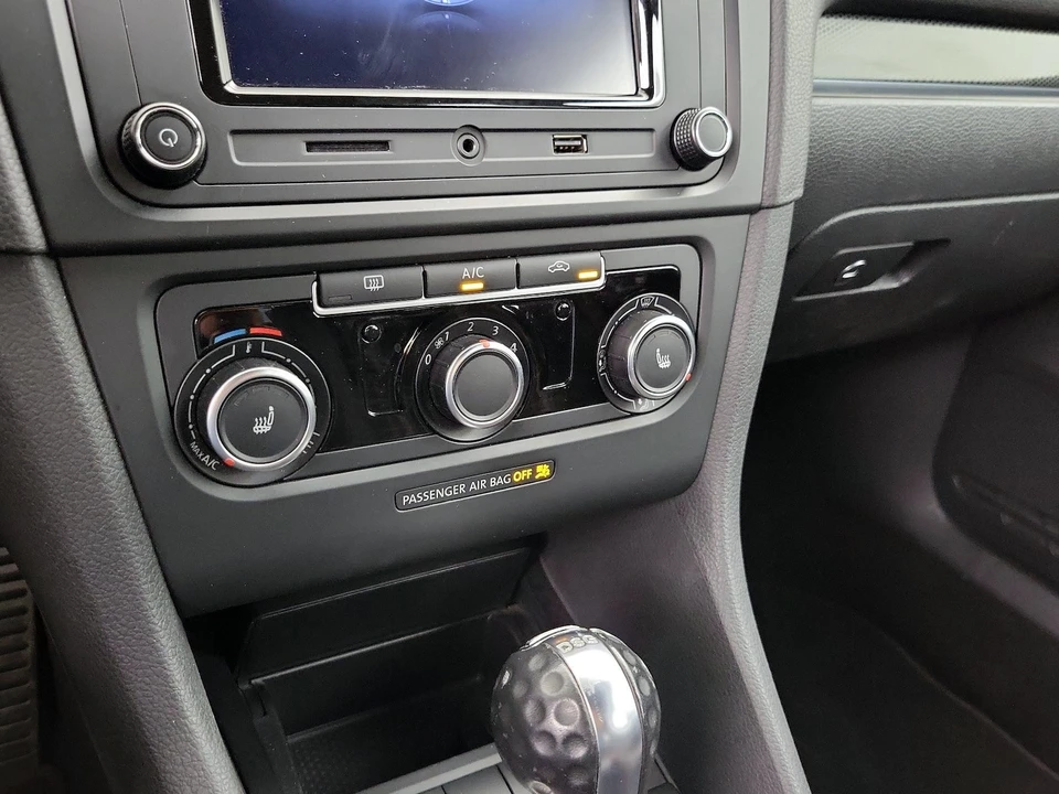 2014 Volkswagen GTI Mk6 - Image 17 of 26