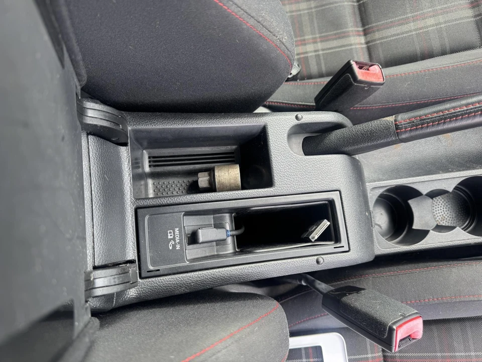 2014 Volkswagen GTI Mk6 - Image 12 of 21