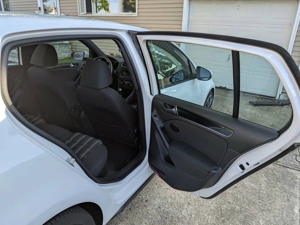 2014 Volkswagen GTI Mk6 - Image 21 of 24