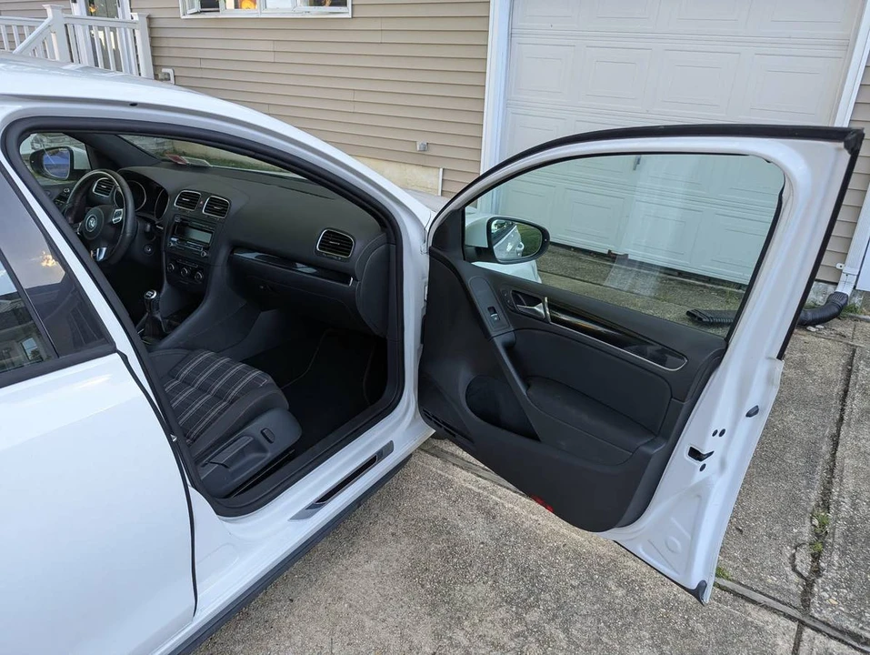 2014 Volkswagen GTI Mk6 - Image 19 of 24