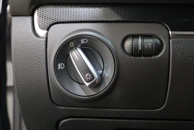 2014 Volkswagen GTI Mk6 - Image 19 of 31