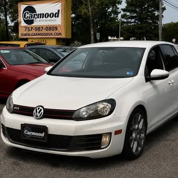2014 Volkswagen GTI Wolfsburg Edition