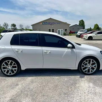 2014 Volkswagen GTI Wolfsburg Edition