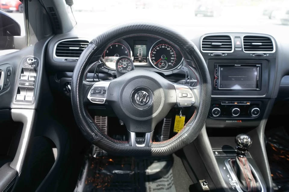 2014 Volkswagen GTI Mk6 - Image 11 of 17