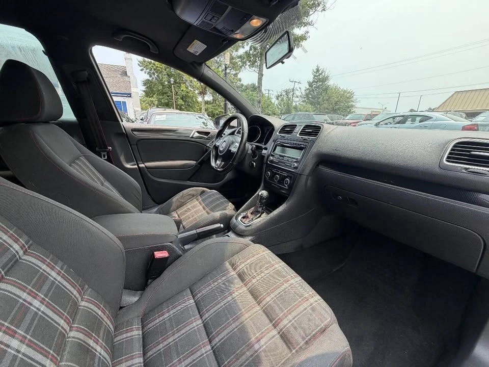 2014 Volkswagen GTI Mk6 - Image 17 of 20