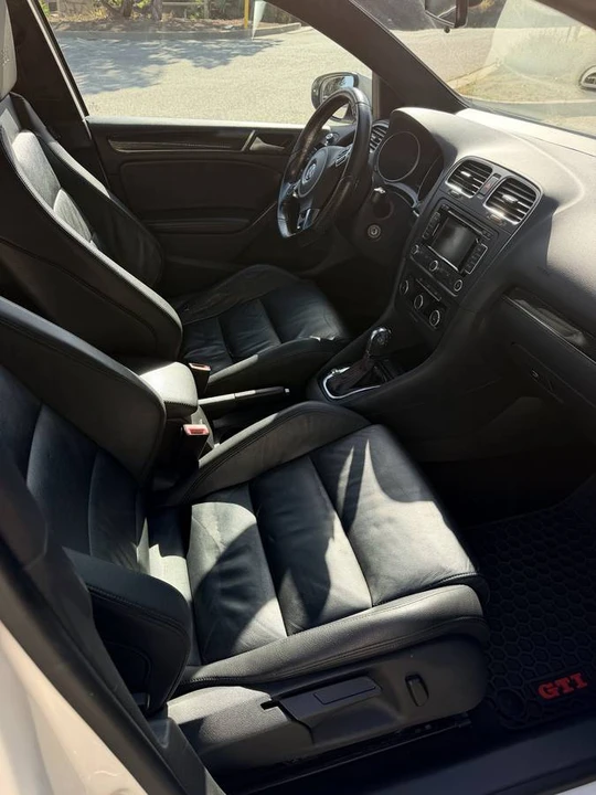 2014 Volkswagen GTI Mk6 - Image 11 of 21
