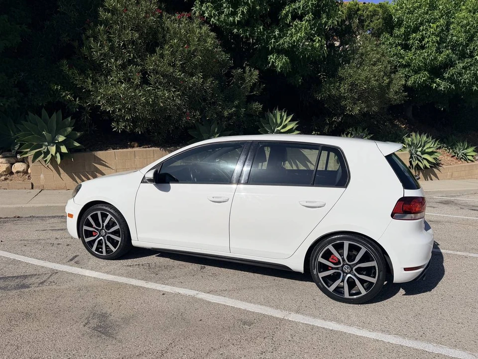 2014 Volkswagen GTI Mk6 - Image 2 of 21