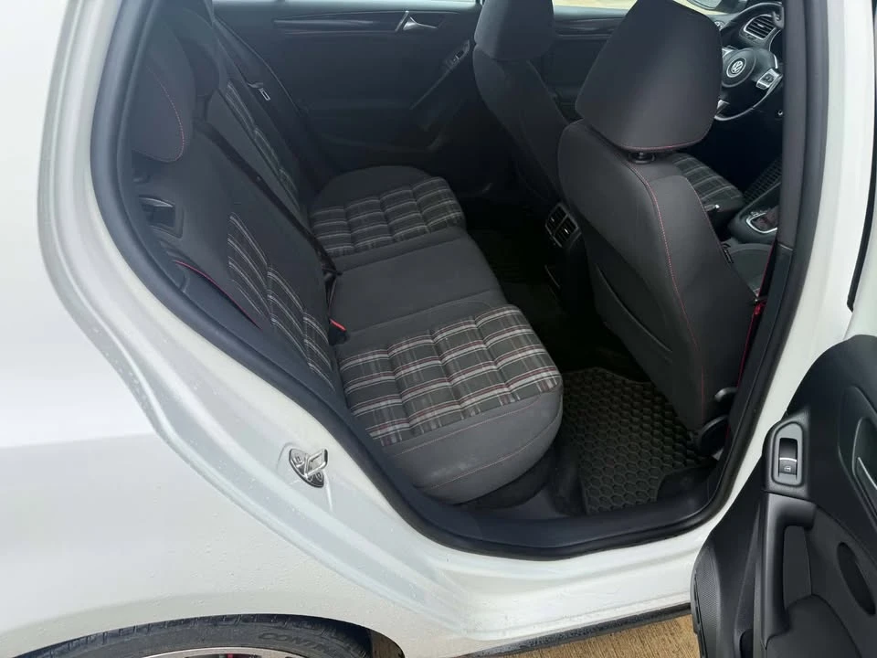 2014 Volkswagen GTI Mk6 - Image 12 of 17