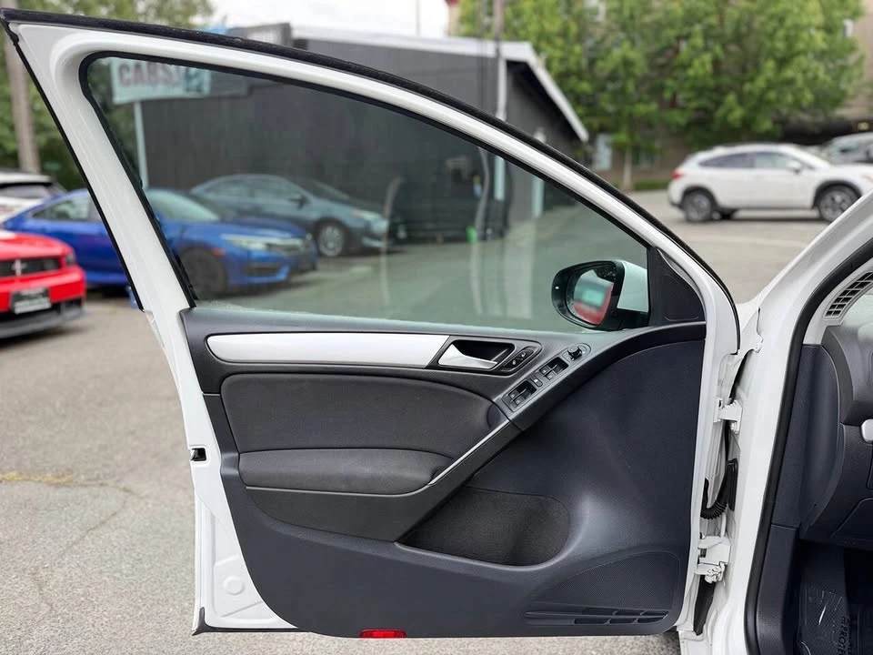 2014 Volkswagen Golf - Image 13 of 20