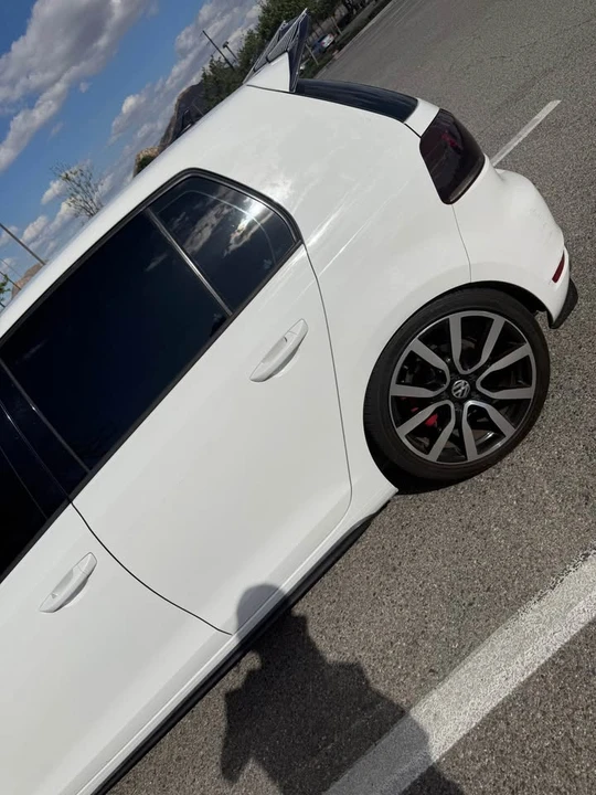 2014 Volkswagen GTI Mk6 - Image 3 of 7