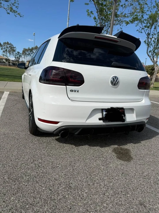 2014 Volkswagen GTI Mk6 - Image 4 of 8