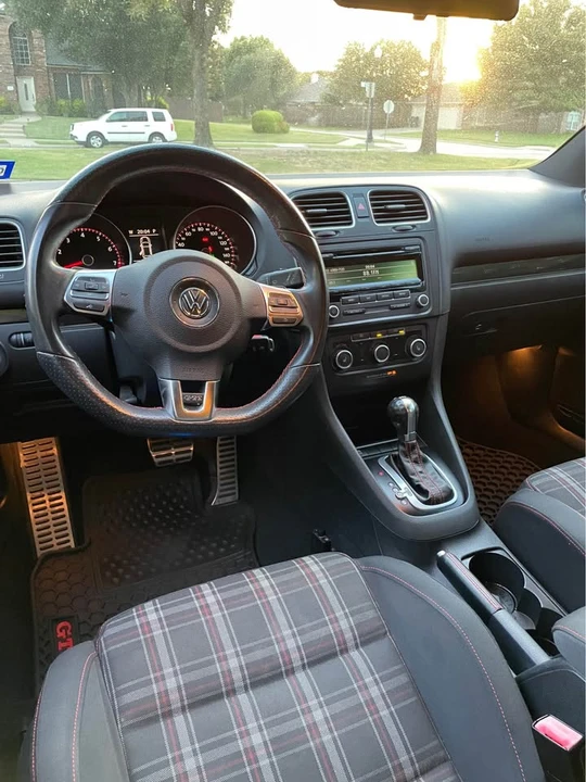 2014 Volkswagen GTI Mk6 - Image 10 of 13