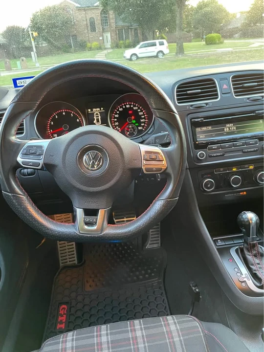 2014 Volkswagen GTI Mk6 - Image 11 of 13