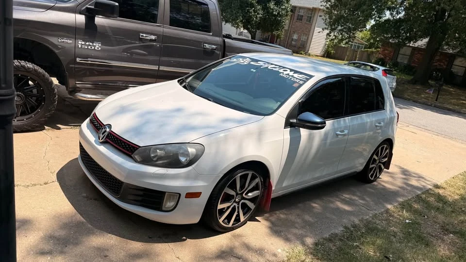 2014 Volkswagen GTI Mk6 - Image 2 of 11
