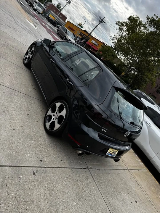 2014 Volkswagen GTI Mk6 - Image 11 of 16