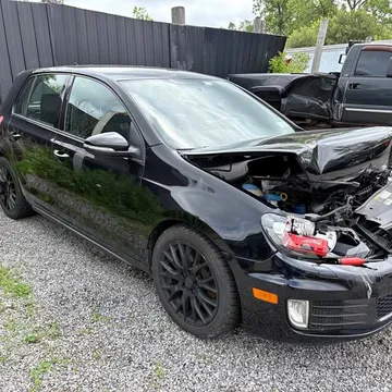 2014 Volkswagen Golf GTI Wolfsburg Edition