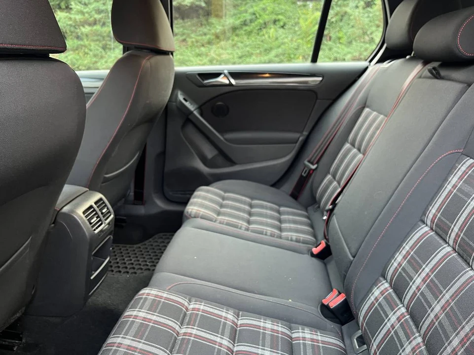 2014 Volkswagen GTI Mk6 - Image 13 of 22
