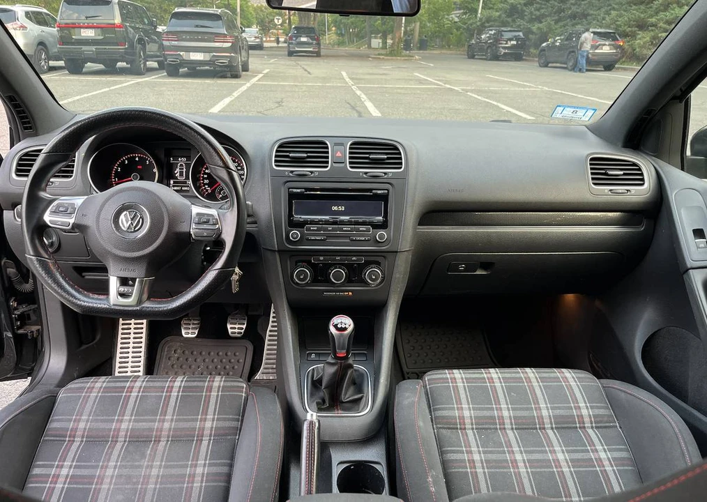 2014 Volkswagen GTI Mk6 - Image 11 of 22