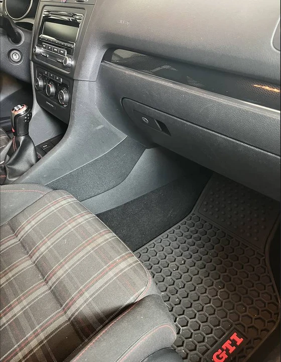 2014 Volkswagen GTI Mk6 - Image 12 of 22