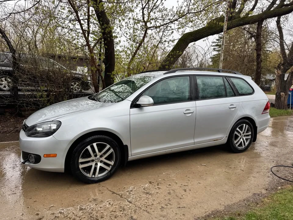 2014 Volkswagen Golf Mk6 - Image 2 of 8