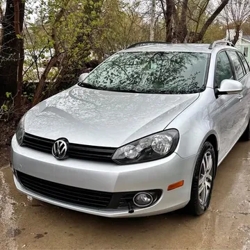 2014 Volkswagen Golf SportWagen
