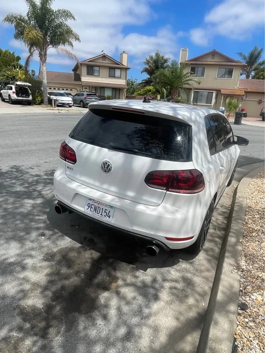 2014 Volkswagen GTI Mk6 - Image 5 of 6