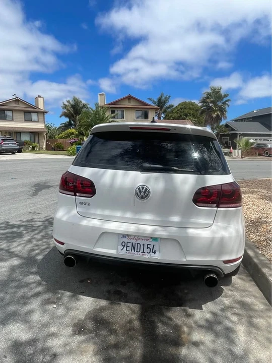 2014 Volkswagen GTI Mk6 - Image 2 of 6