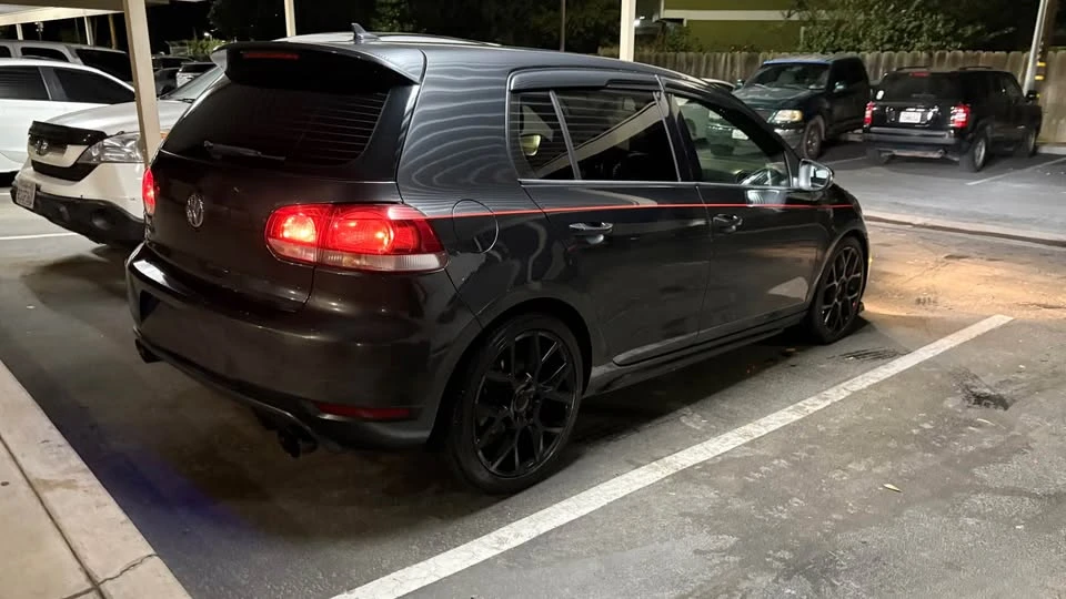 2014 Volkswagen GTI Mk6 - Image 9 of 10