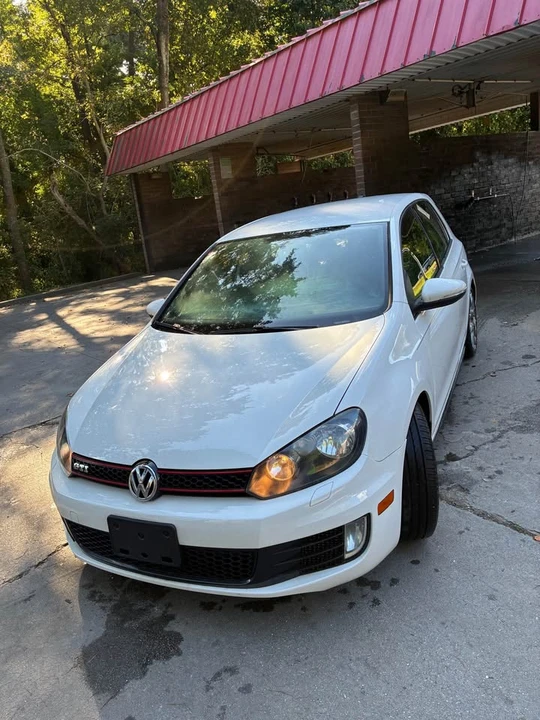2014 Volkswagen GTI Mk6 - Image 2 of 10