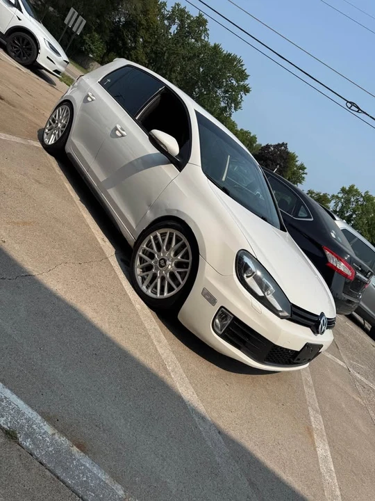 2014 Volkswagen GTI Mk6 - Image 5 of 8