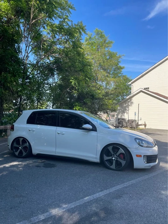 2014 Volkswagen GTI Mk6 - Image 9 of 11