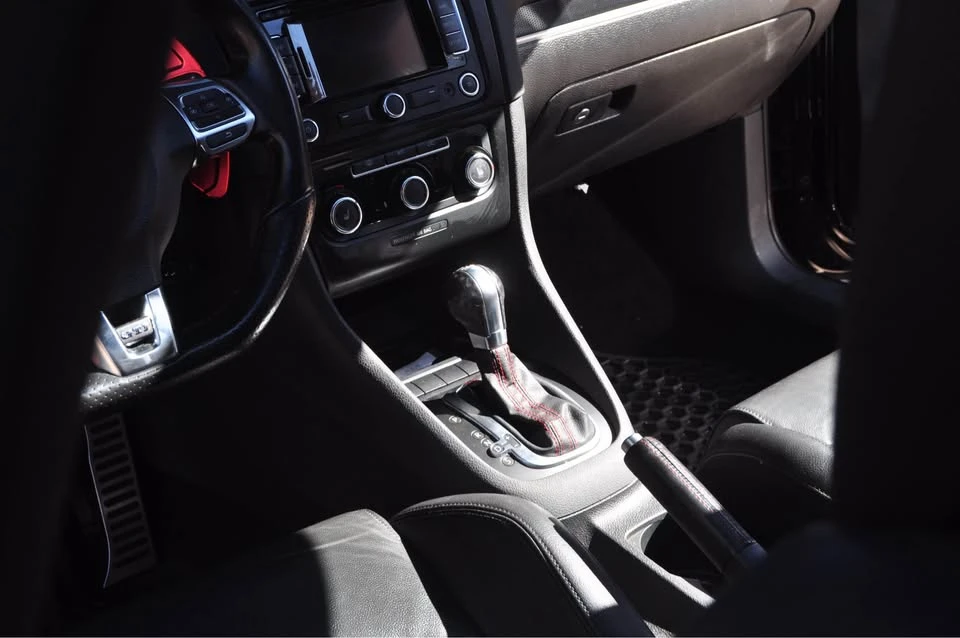 2014 Volkswagen GTI Mk6 - Image 9 of 11
