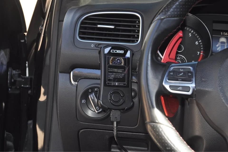 2014 Volkswagen GTI Mk6 - Image 10 of 11