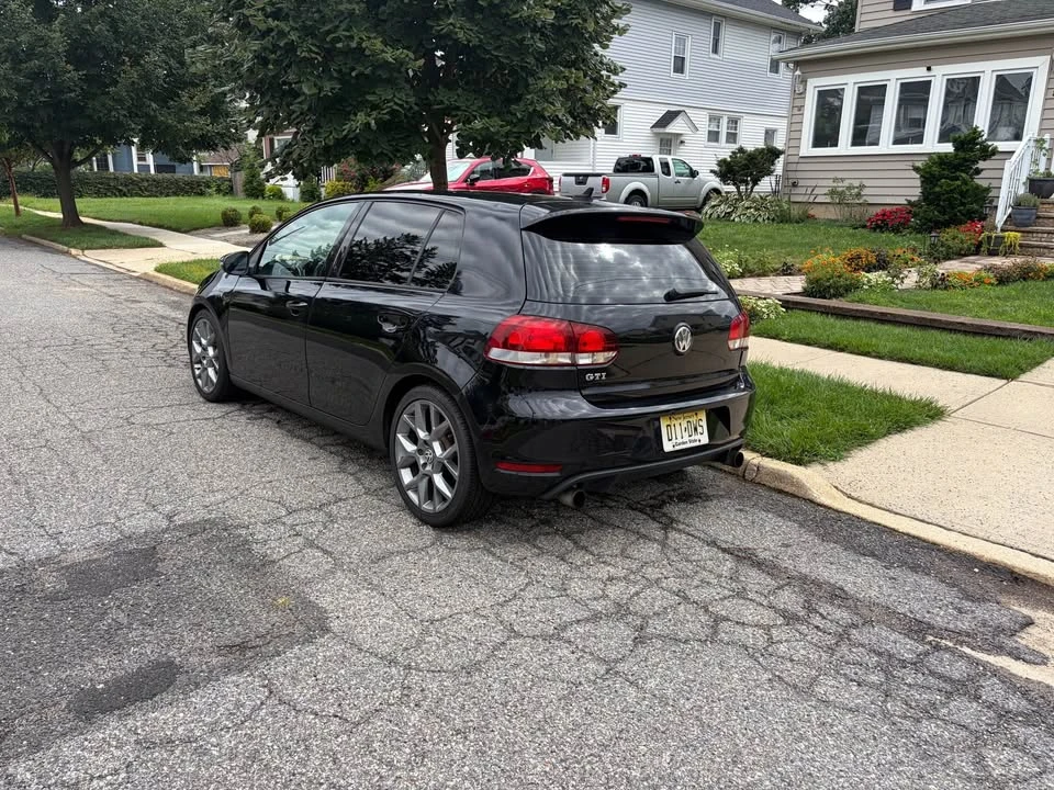 2014 Volkswagen GTI Mk6 - Image 3 of 9