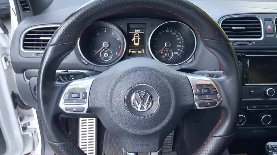 2014 Volkswagen GTI Mk6 - Image 5 of 6