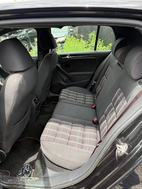 2014 Volkswagen GTI Mk6 - Image 8 of 12
