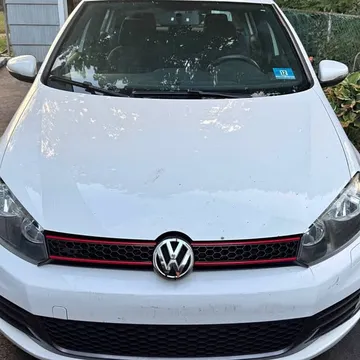 2014 Volkswagen GTI Wolfsburg Edition