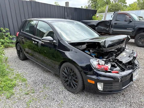 2014 Volkswagen GTI Wolfsburg Edition Hatchback