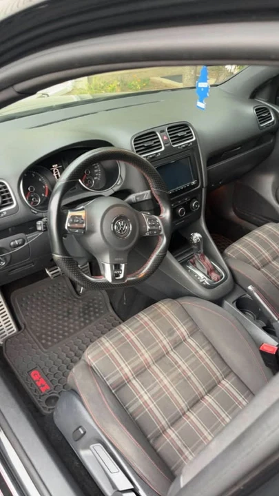 2014 Volkswagen GTI Mk6 - Image 6 of 10