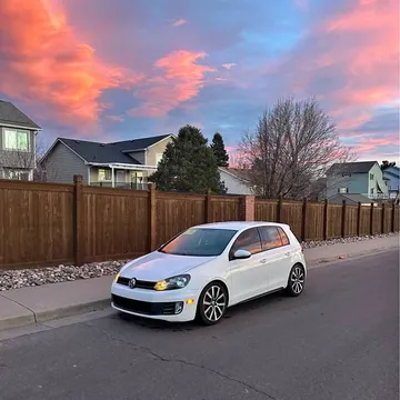 2014 Volkswagen GTI Wolfsburg Edition