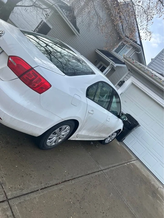 2014 Volkswagen Jetta - Image 4 of 19