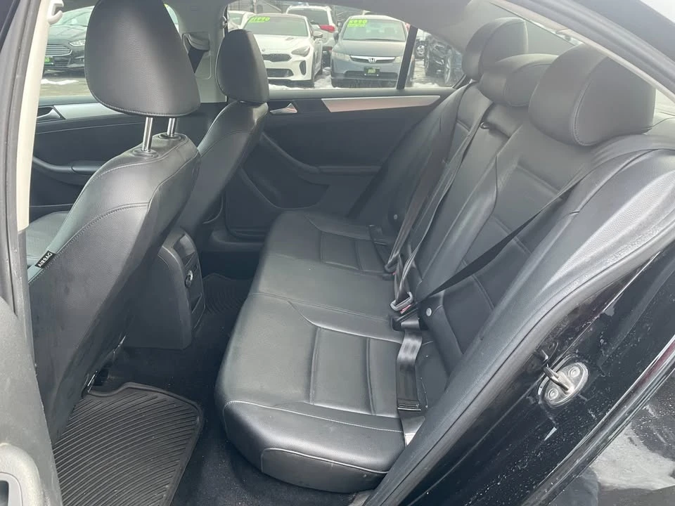 2014 Volkswagen Jetta - Image 11 of 13